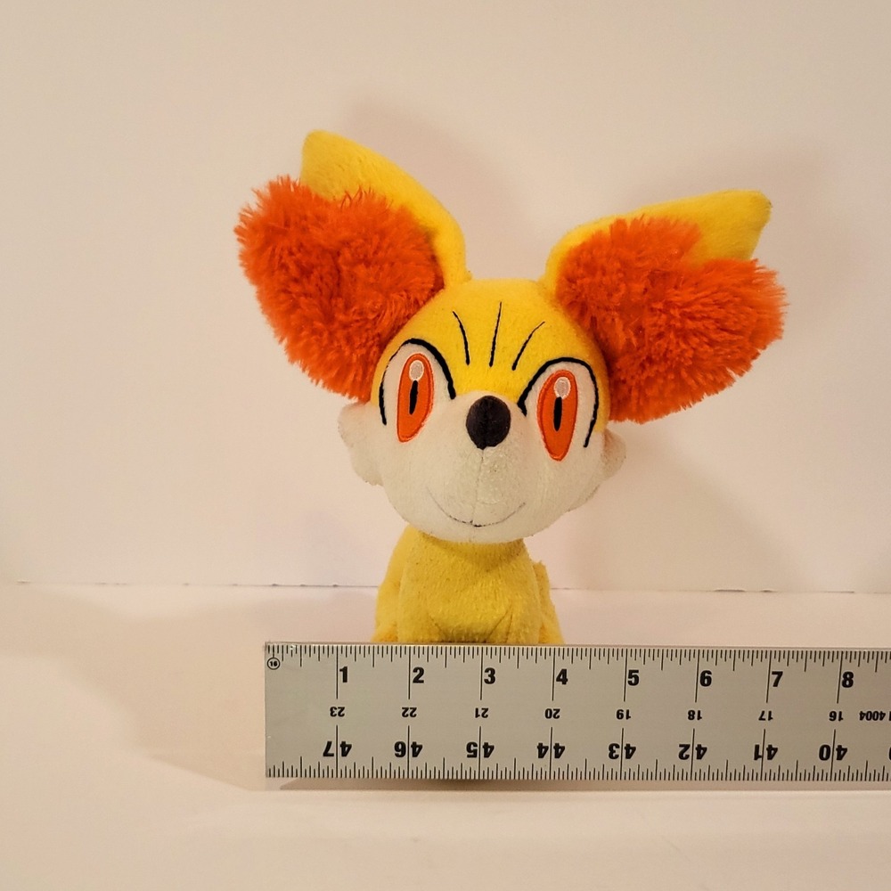 Pokémon Fennekin Plush 9" Fox Stuffed Animal EUC No Tags - Picture 2 of 7